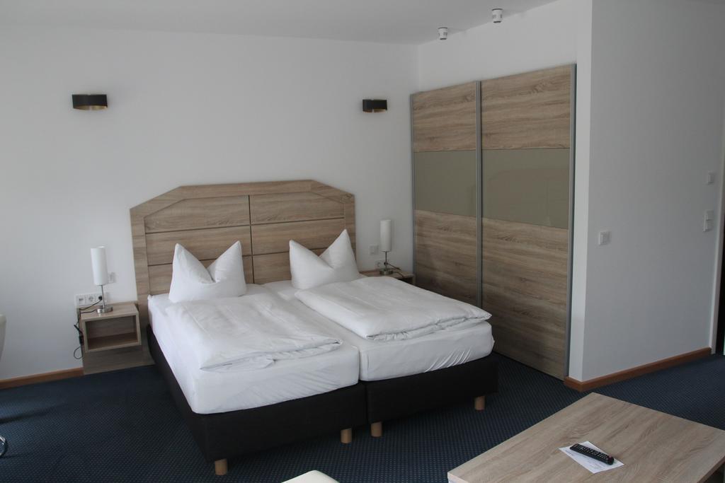 Hotel Lindenstrasse Neuenhagen bei Berlin 외부 사진
